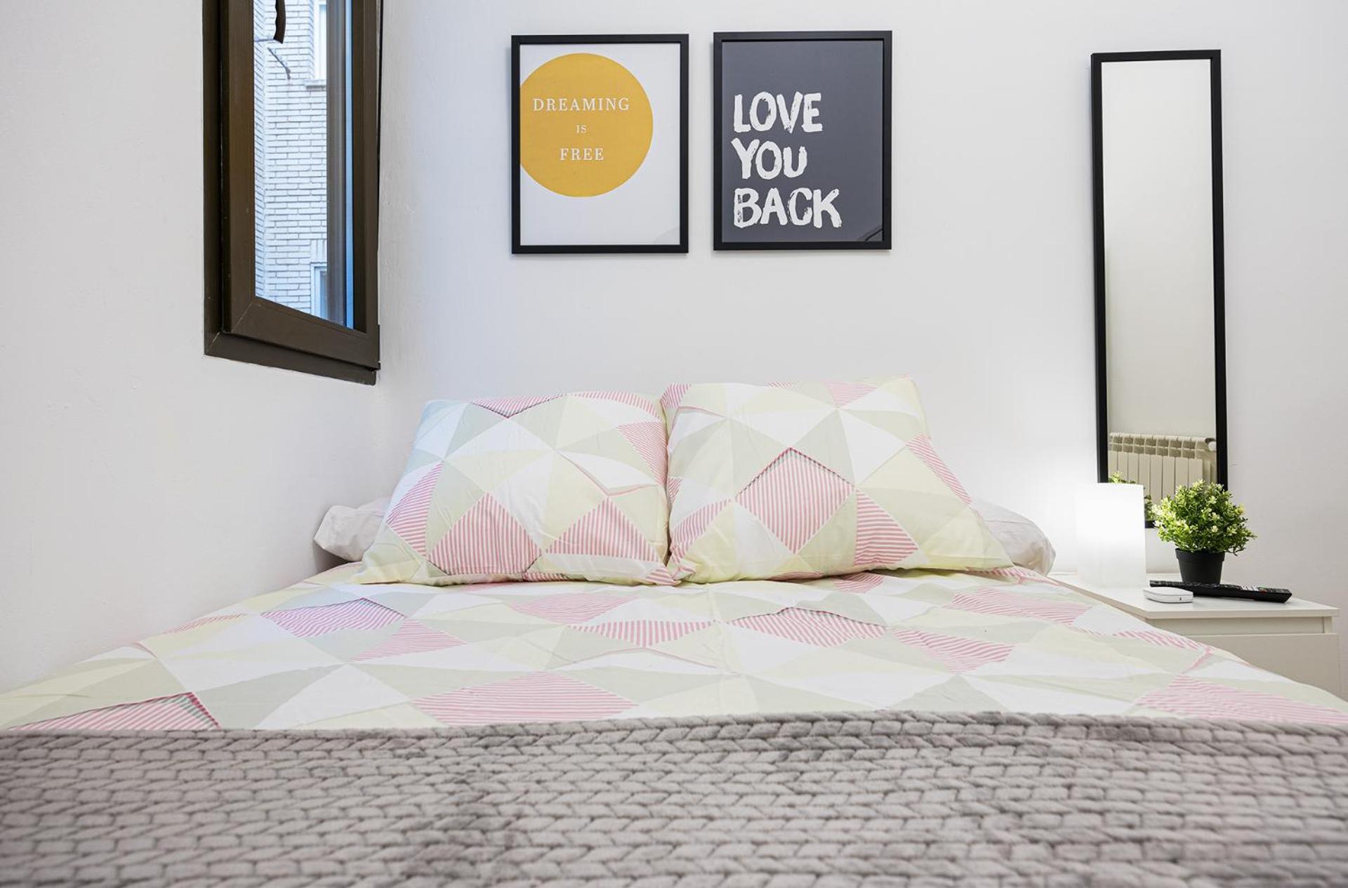 Anton Rooms Madrid Dış mekan fotoğraf